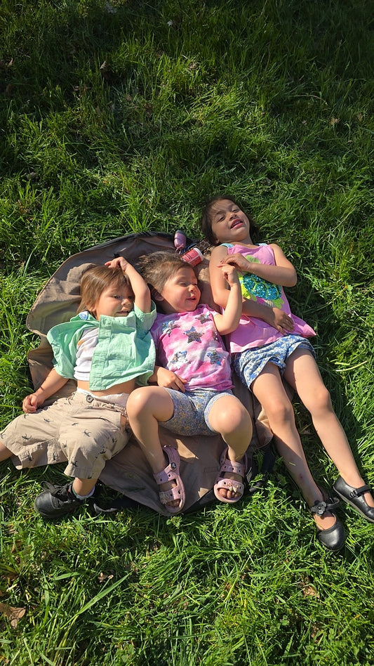 What to Pack for a Park Day With Kids